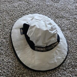 Sunday Afternoons Hat Sun Strap Back Beige Tan Wide Brim Mens Hiking Boonie
